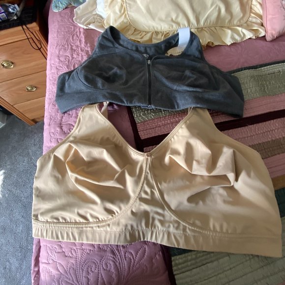 EUC~3 LARGE Bras-4X & 54D-1 low price - Picture 3 of 12